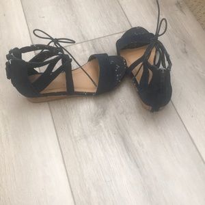 Girls Shoes Size 2 M